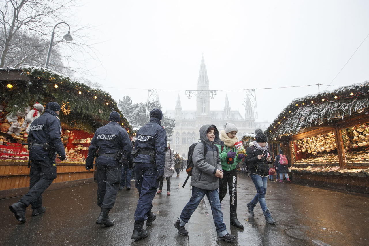 Das Virus könnte den Weihnachtstraum platzen lassen.