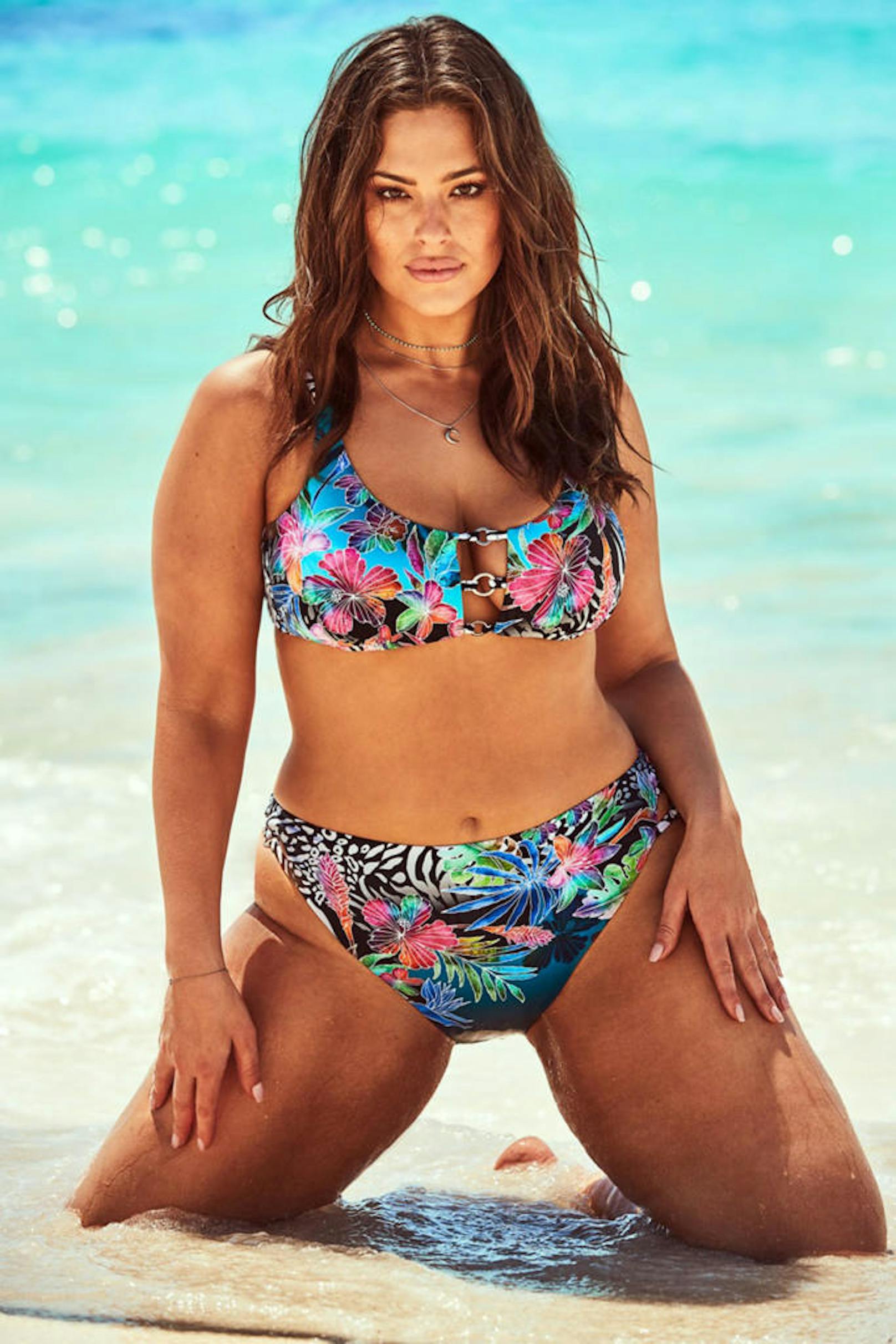 Ashley Graham am 22. Mai 2019 bei einem Fotoshooting für ihre "Swimsuits For All"-Kampagne 