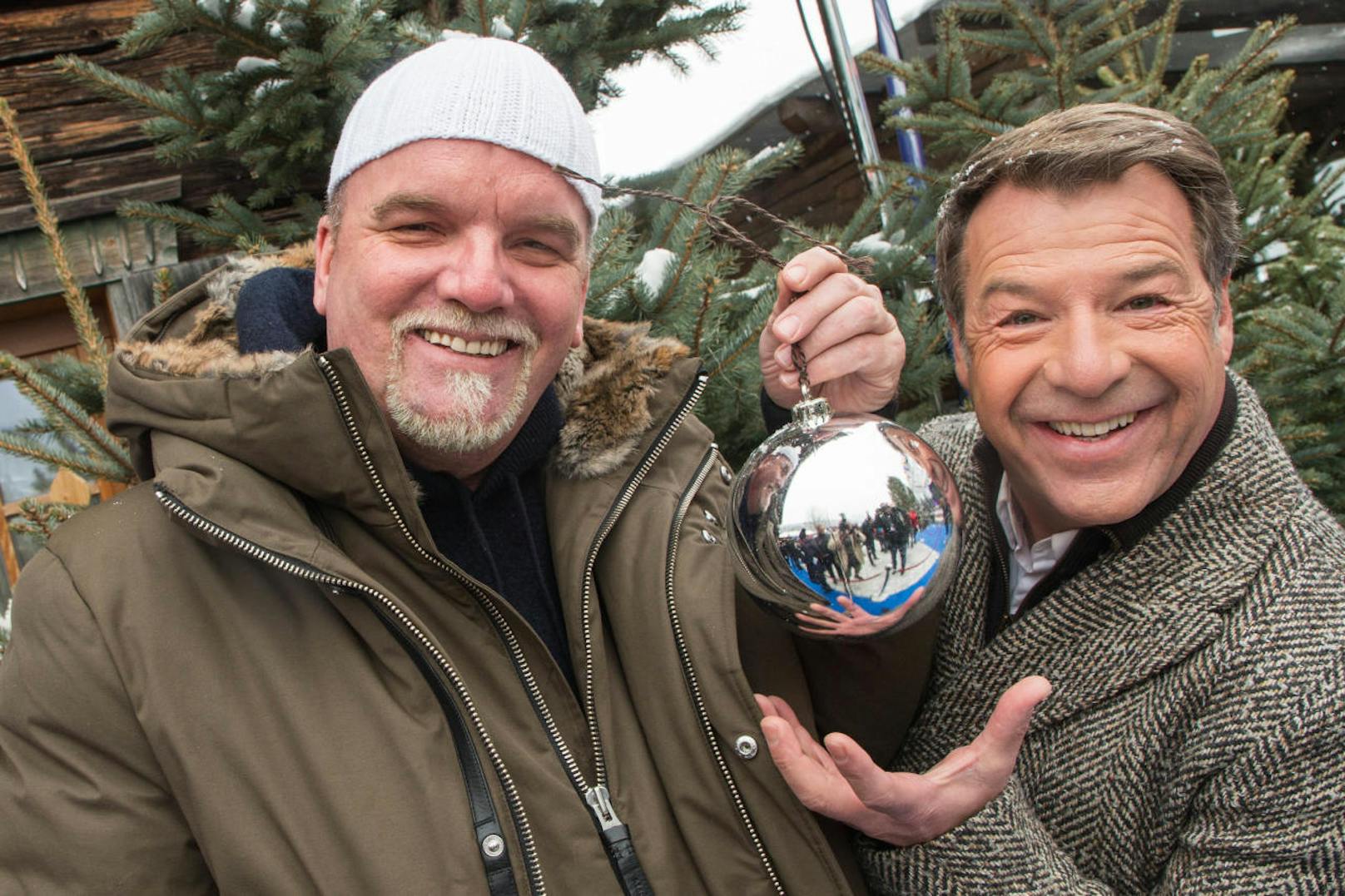 DJ Ötzi und Patrick Lindner bei der Aufzeichnung zur Filmproduktion "Zauberhafte Weihnacht im Land der Stillen Nacht" in Flachau