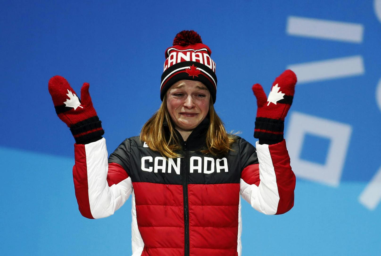 Die Kanadierin Kim Boutin erlebte ihr eigenes Olympia-Drama! Nachdem die Südkoreanerin Choi Min-jeong im Shorttrack über 500 Meter disqualifiziert worden war, erbte Boutin die Bronzemedaille. Es folgten unsportliche Aktionen des südkoreanischen Publikums. Von Pfiffen bis hin zu Morddrohungen.