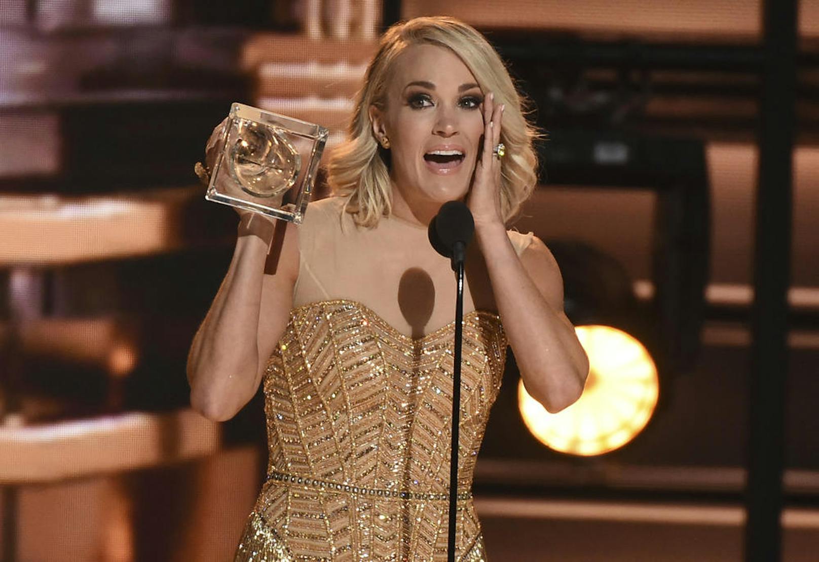 US-Country-Sängerin <strong>Carrie Underwood</strong> gab einst vor dem "Slate Magazin" zu, dass sie sich bis zur Ehe aufspare. Mit ihrem Ehemann Mike Fisher hat sie mittlerweile zwei Kinder.