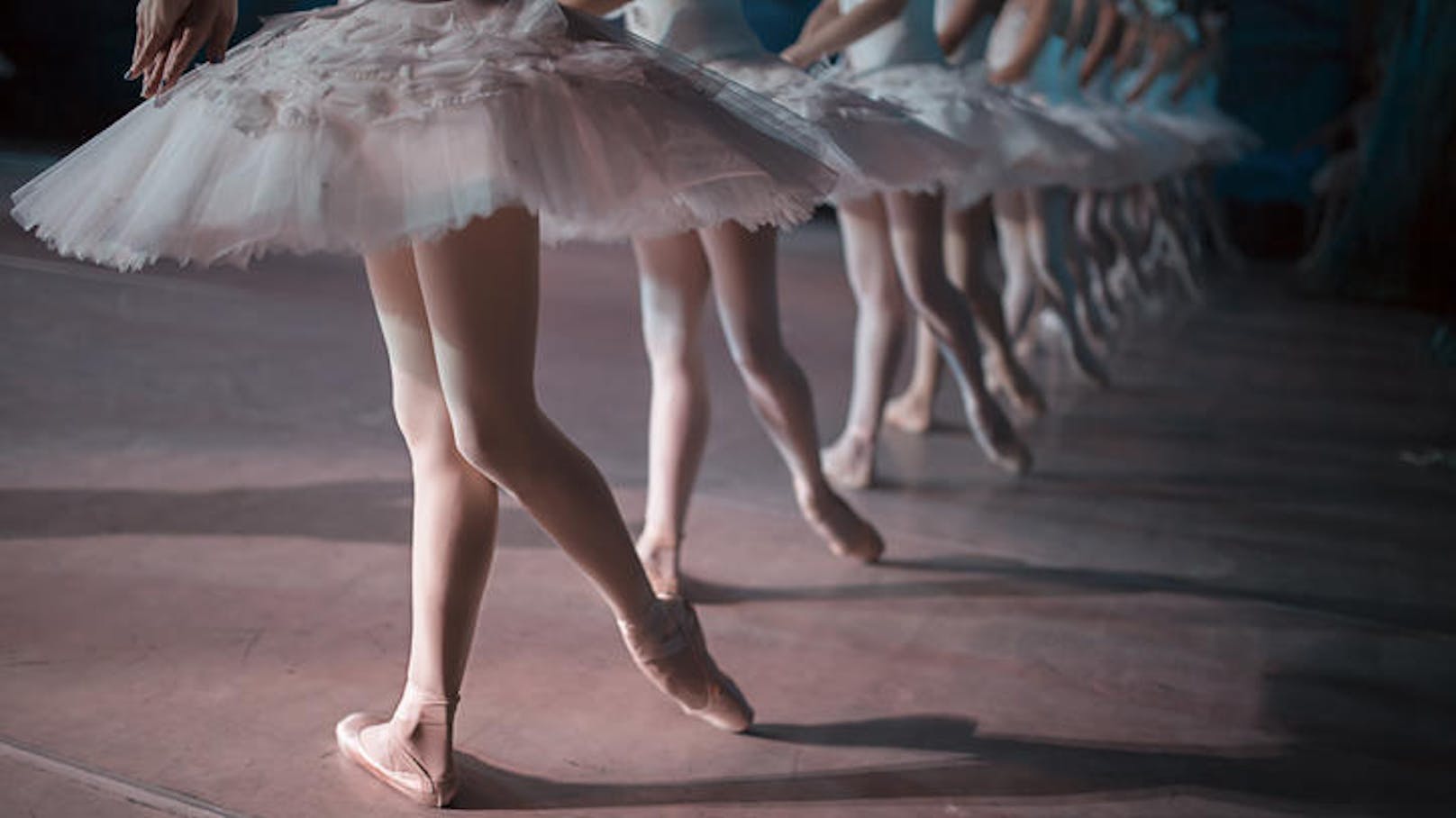 Balletttänzerin bei ihrem Training