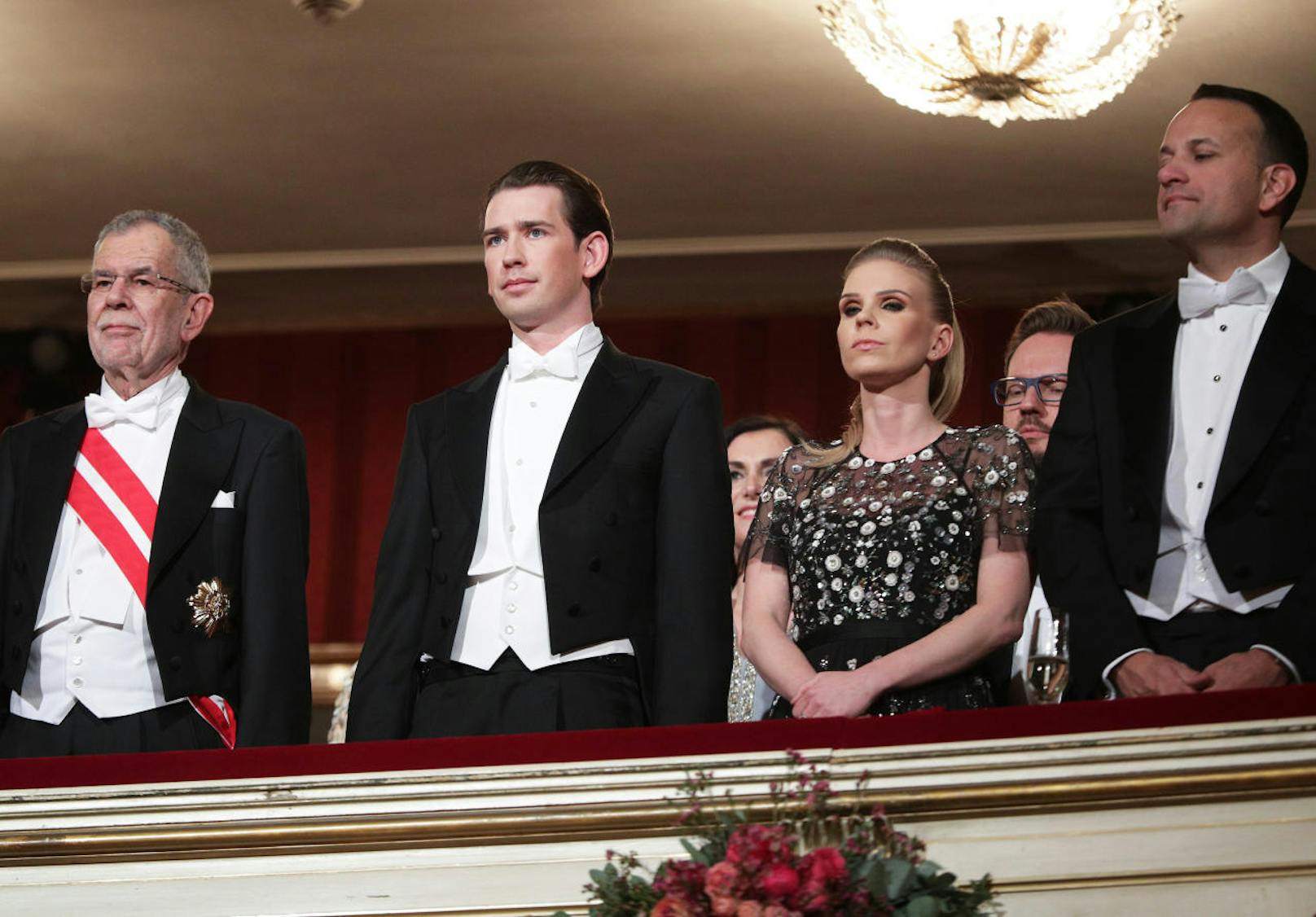 Alexander Van der Bellen, Sebastian Kurz mit Freundin Susanne Thier und der irische Ministerpräsident Leo Varadkar.