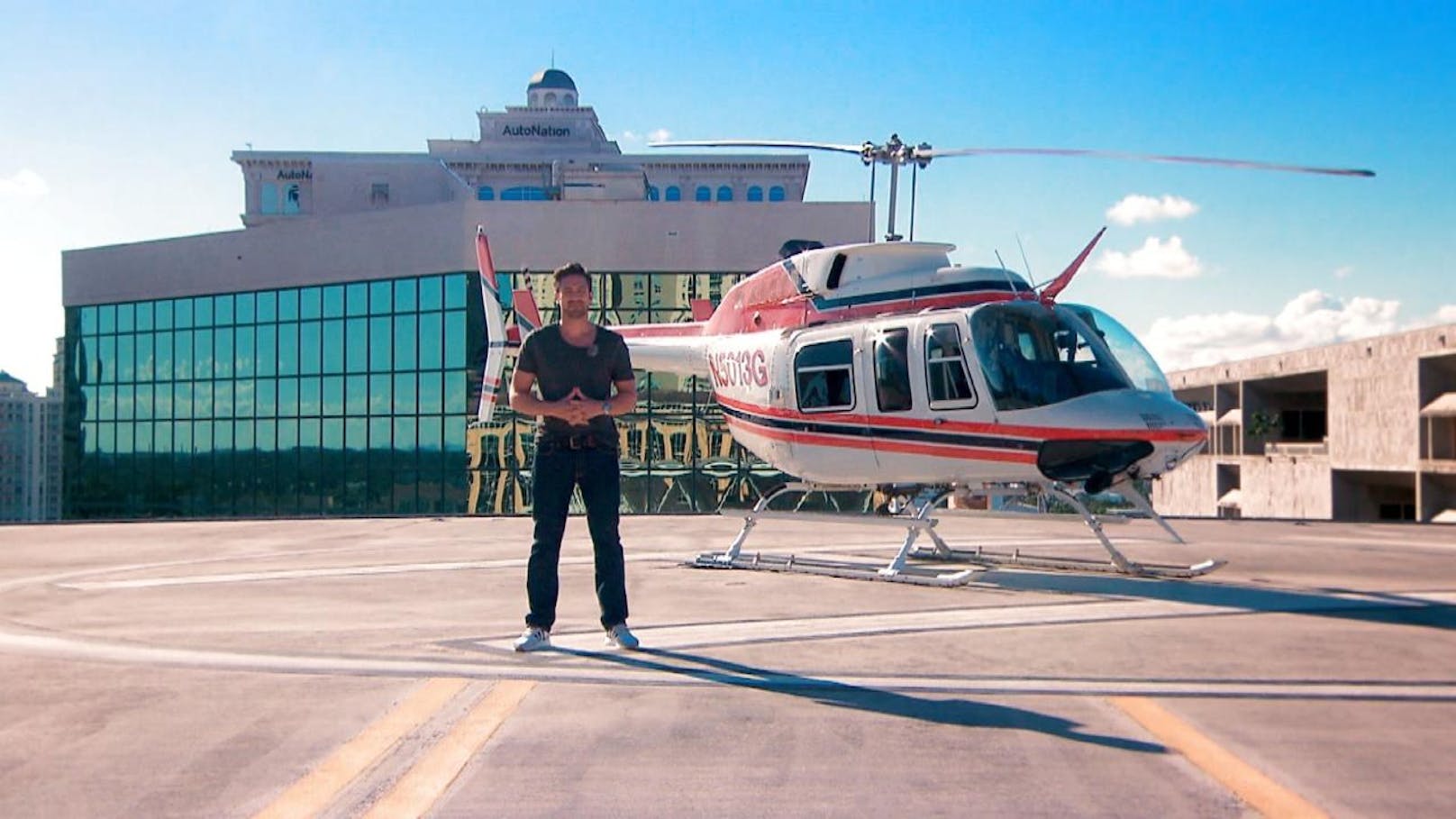 Ein Hubschrauberflug über Miami steht auf dem Plan und Daniel freut sich auf Samira und Yeliz.