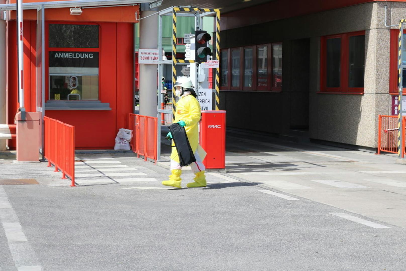 Bei "Wien Energie" kommt es derzeit zu einem Großeinsatz von Feuerwehr, Rettung und Polizei.