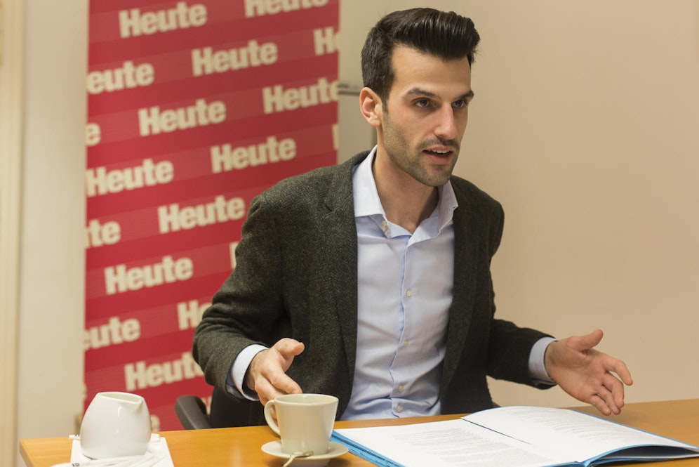 FP-Landtagsabgeordneter Udo Landbauer kritisiert die überzogenen Corona-Maßnahmen für Niederösterreich.