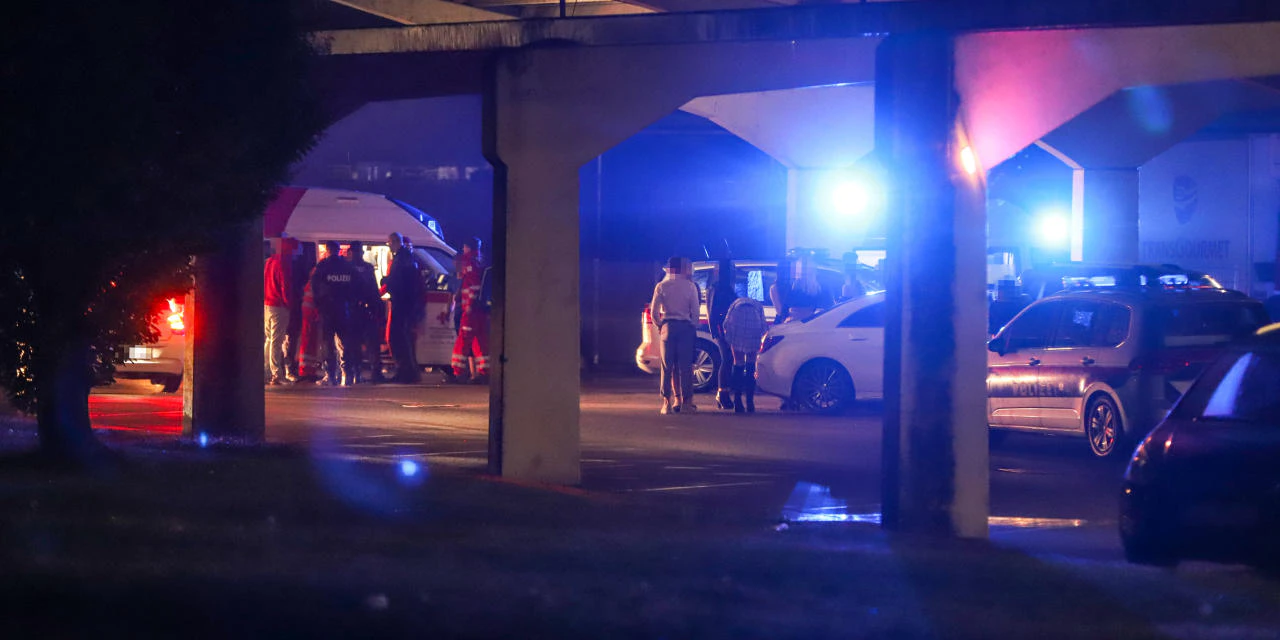 In der Welser Disco "Feeling" kam es schon wieder zu einem Großeinsatz der Polizei.