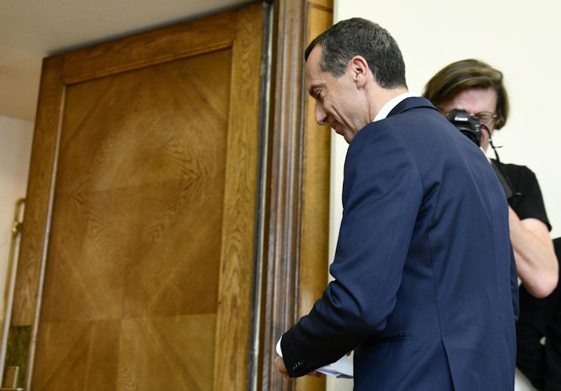 Christian Kern bei der Pressekonferenz in der SPÖ-Parteizentrale, bei der er seinen Rückzug aus der Politik bekanntgab.