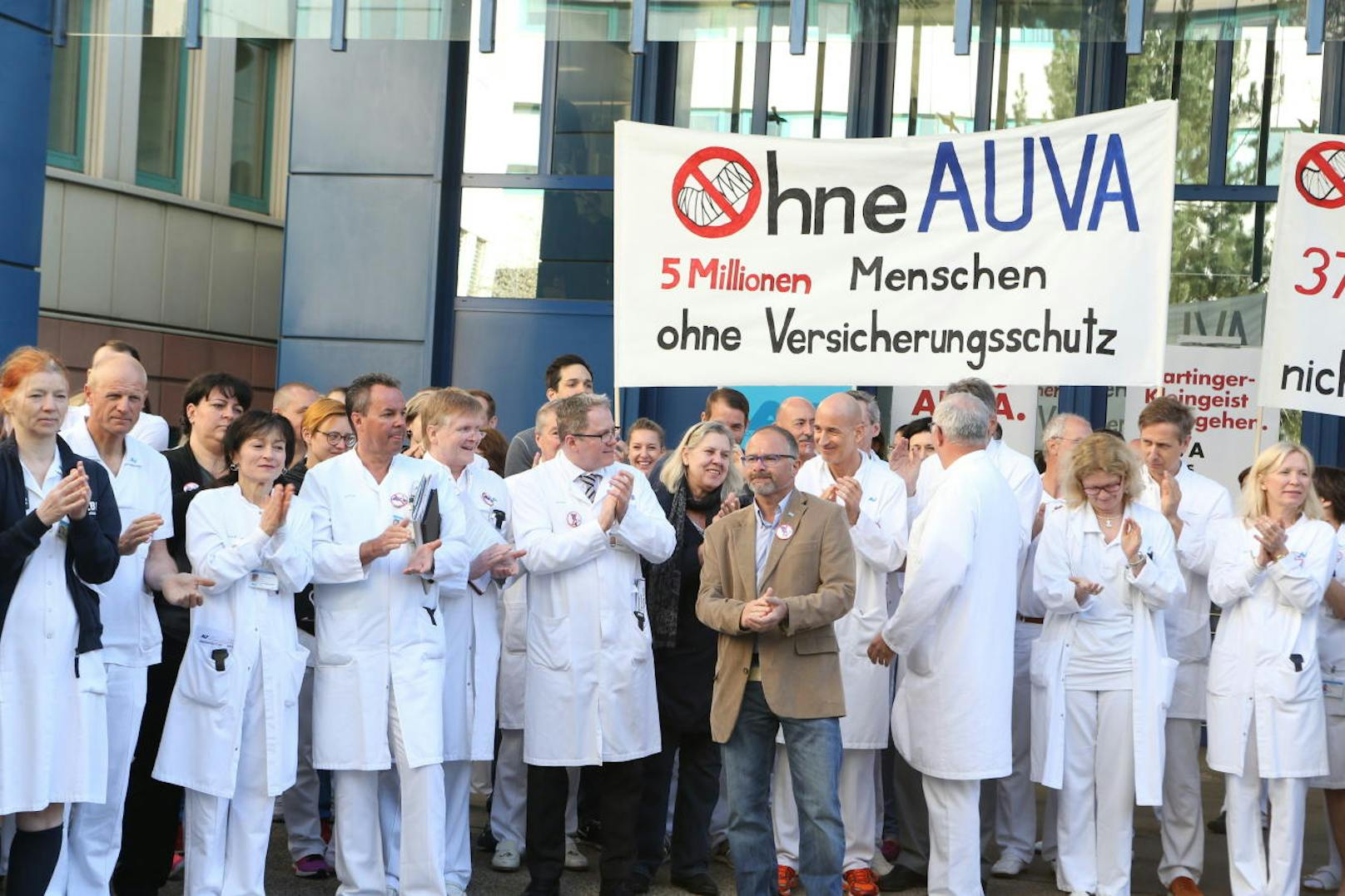 Die Ministerin solle "die Zerstörung der AUVA" zurücknehmen, so Betriebsrat Manfred Rabensteiner gegenüber "ORF Wien".