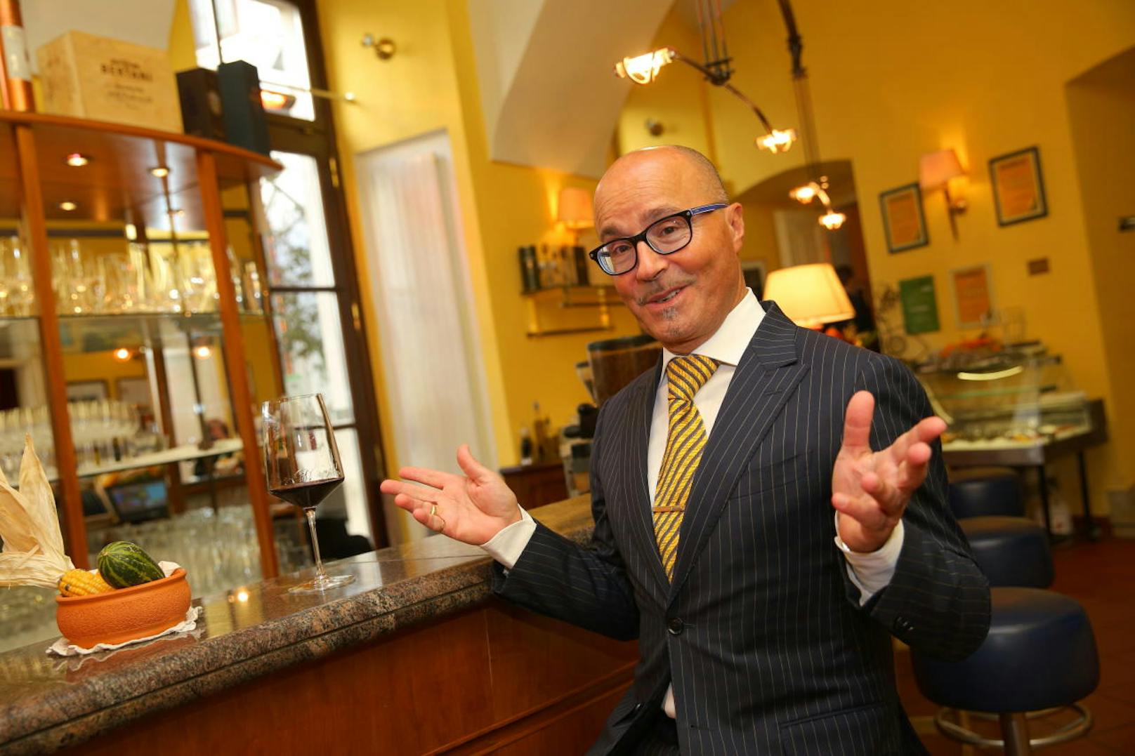 Luigi Barbaro, Patron des Restaurants Martinelli (im Bild) und der  Pizzeria Regina Margherita