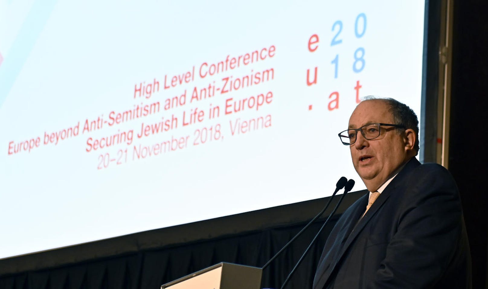 <b>Ariel Muzicant</b>, Vizepräsident des European Jewish Congress im Rahmen einer Konferenz "Europa jenseits von Antisemitismus und Antizionismus - Sicherung des jüdischen Lebens in Europa" am Mittwoch, 21. November 2018 in Wien.