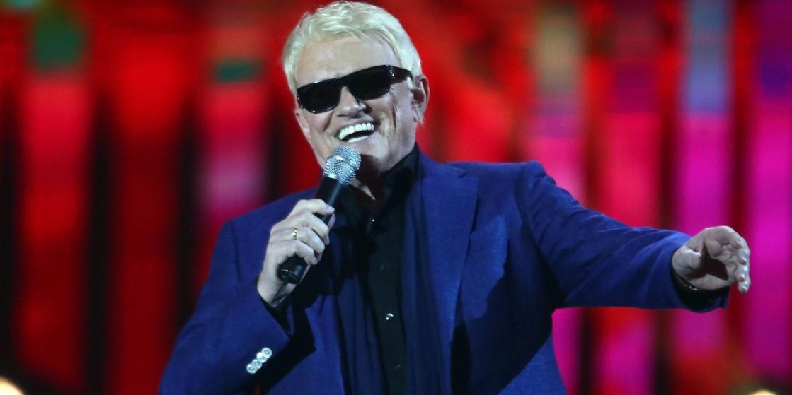2018 bei Carmen Nebel. Heino ist 79 und hat sich mit Cover-Songs von den Ärzten bis Rammstein neu erfunden - und es an die Spitze der Charts geschafft.