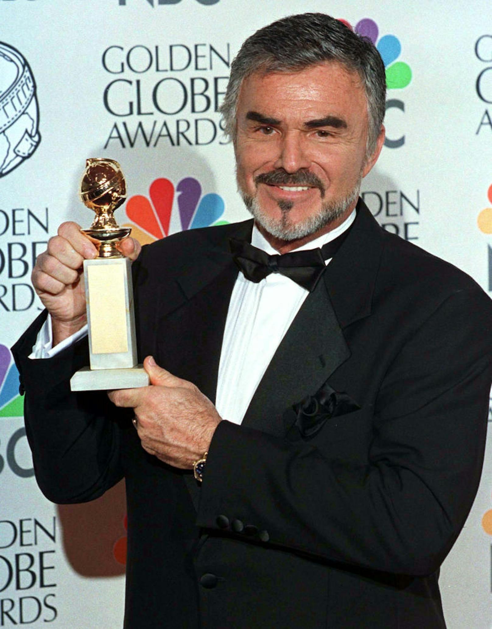 Burt Reynolds bei den 55. Goden Globe Awards in Beverly Hills, 1998.