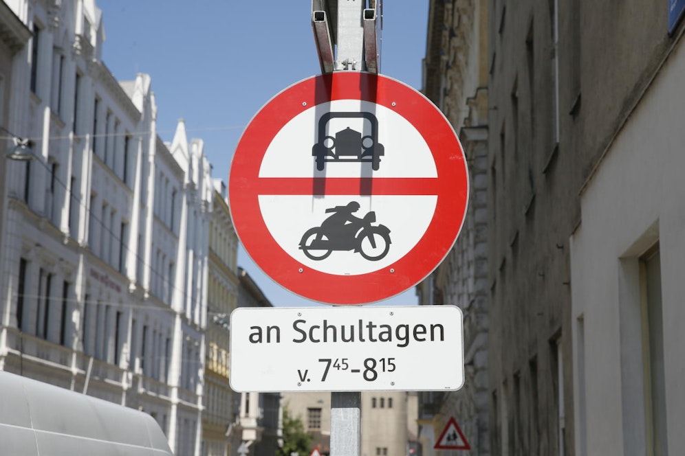 Was vor zwei Jahren in der Vereinsgasse (Leopoldstadt) als Pilotprojekt begann, macht nun in immer mehr Bezirken Schule. Im September wird auch die Phorusgasse zur Schulstraße.