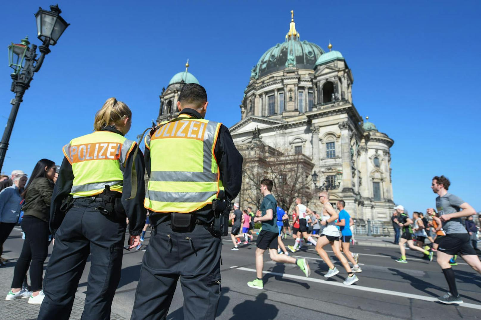 Spezialeinheiten der deutschen Polizei sollen einen Terroranschlag auf den Berliner Halbmarathon verhindert haben, der am Sonntag (8. April) Tausende Menschen in der deutsche Hauptstadt begeisterte.