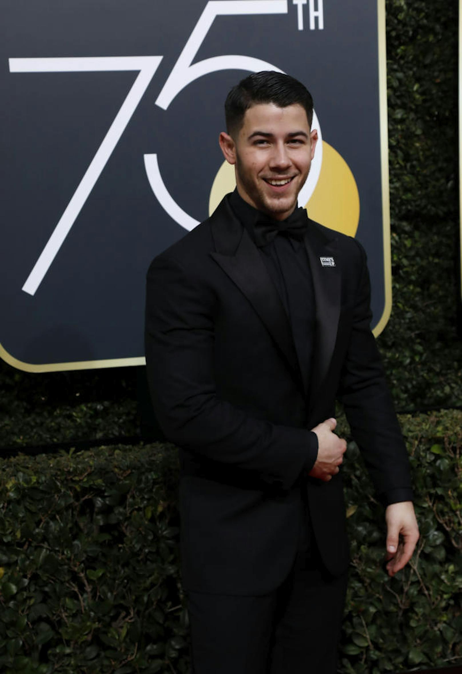 Schauspieler und Sänger Nick Jonas kam ebenfalls ganz in Schwarz.