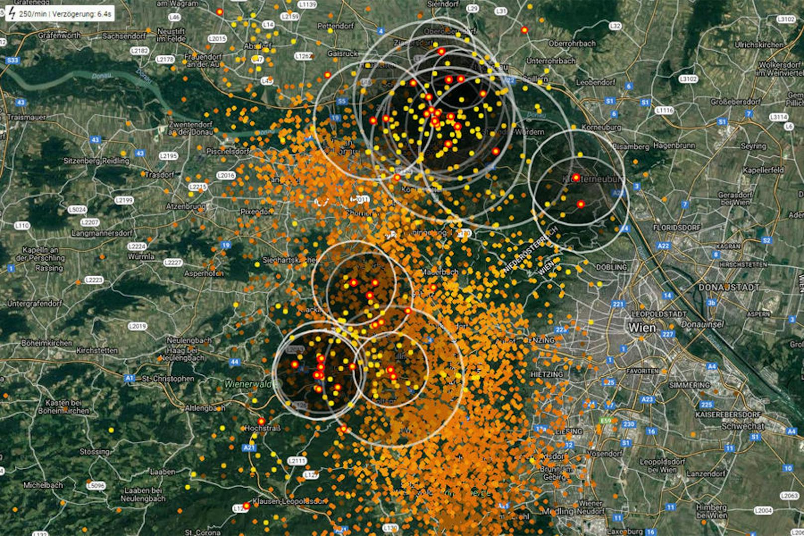 250 Entladungen pro Minute verzeichnete die Blitzortung über dem Wienerwald und Tullnerfeld gegen 20.56 Uhr.
