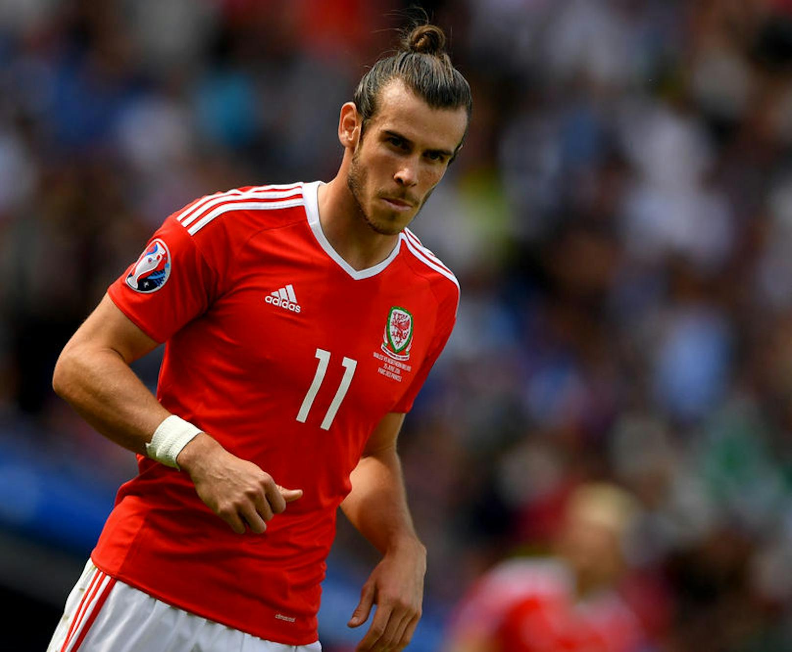 <b>Gareth Bale</b>: Mit zwei Toren schoss er Real Madrid im Mai zum dritten Champions-League-Titel in Folge. Bei der WM wird der Flügelstürmer ebenso wenig wie Landsmann Aaron Ramsey für Furore sorgen können, nachdem Wales in Österreichs Quali-Gruppe D den Sprung nach Russland verpasste.