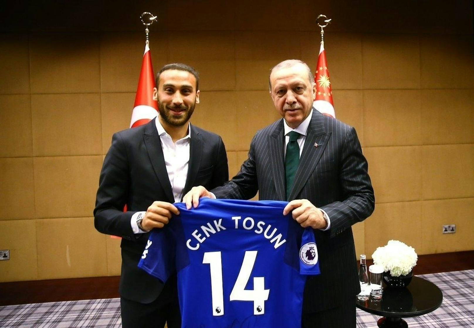 Tosun, der im vergangenen Januar von Everton verpflichtet worden war, ließ sich ebenso wenig lumpen.