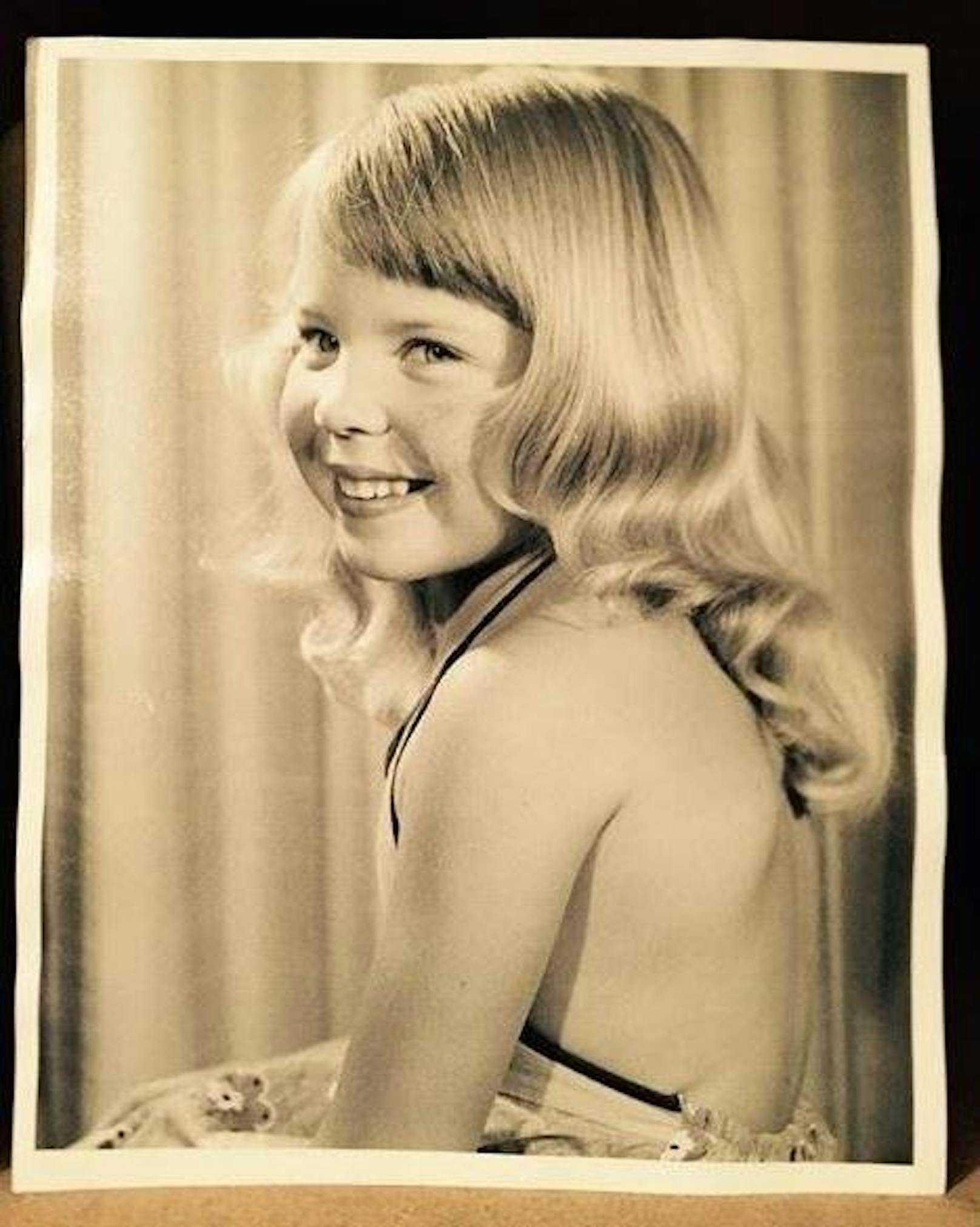 26.05.2018: Kylie Minogue ist 50! - und postet dieses süße Foto von ihrem 49er. :)