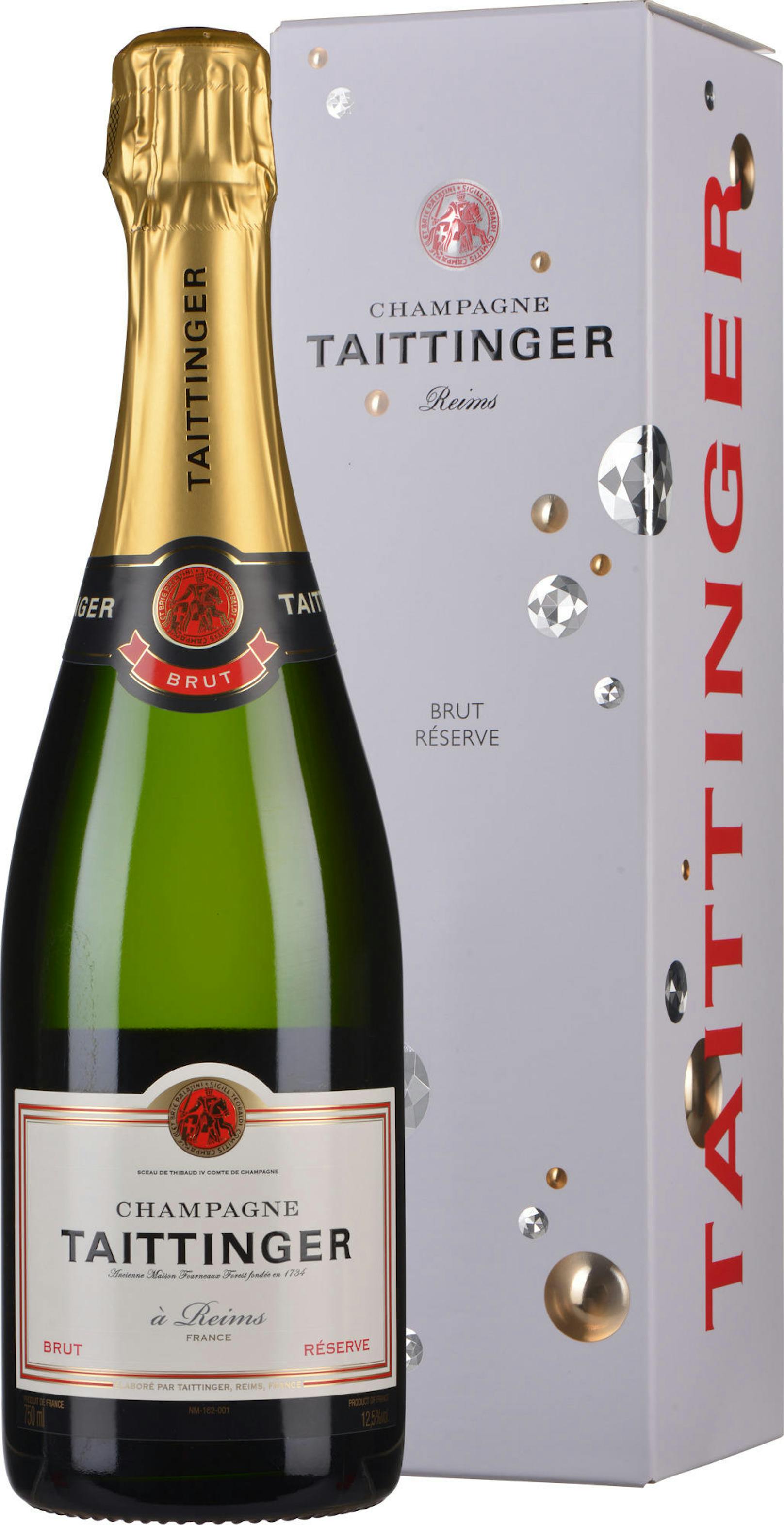 Für Genießer: <b>Champagne Brut Reserve von Taittinger </b>kommt im Geschenkkarton garantiert schick unter dem Weihnachtsbaum. Bei <b>Wein & Co.</b> um 39,90 Euro.