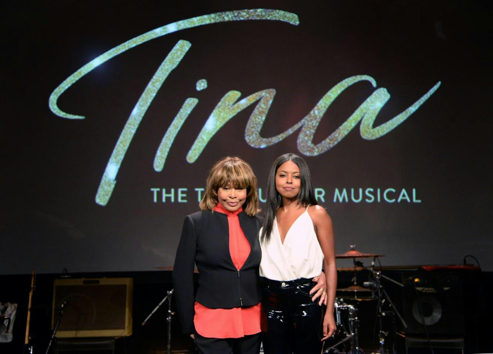 "Tina - das Musical": Tina Turner und Darstellerin Adrienne Warren