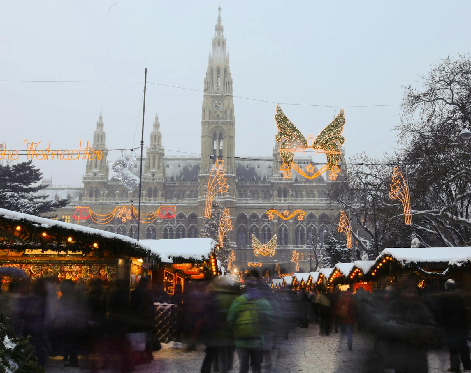 Zuletzt hat es im Jahr 2012 in Wien zu Weihnachten geschneit. Die WienerInnen warten also mittlerweile bereits seit sechs Jahren auf Schnee am Heiligenabend.