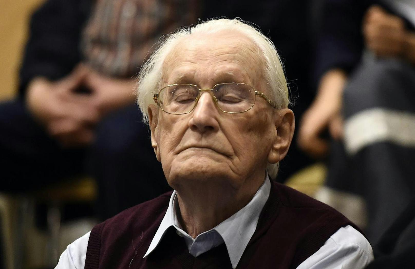 Der als "Buchhalter von Auschwitz" bekannt gewordene Oskar Gröning ist mit seinem Gnadengesuch gescheitert.