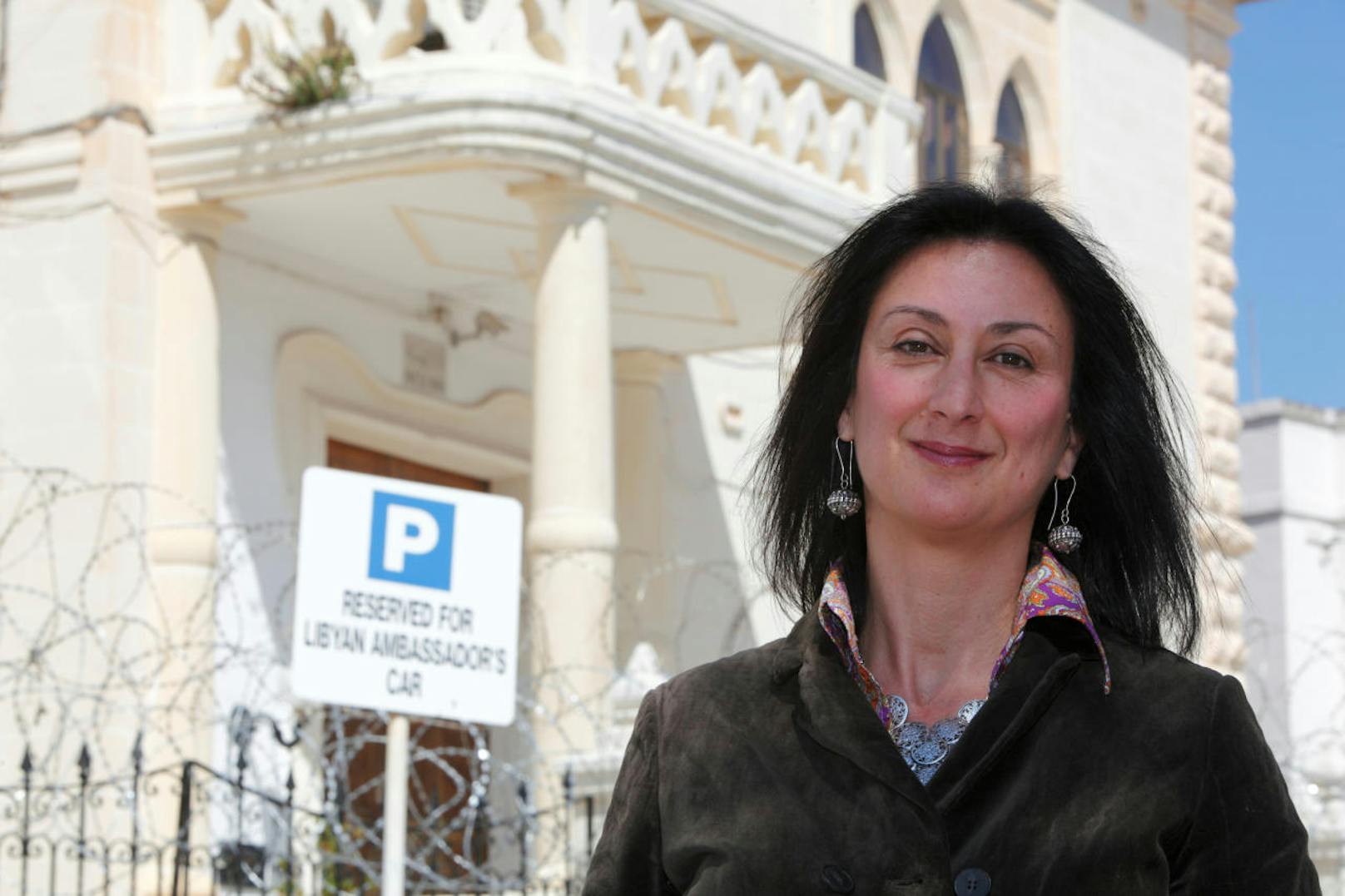 Die Bloggerin und Investigativ-Journalistin Daphne Caruana Galizia (53) ist am Montag in Malta mit einer Autobombe ermordet worden.