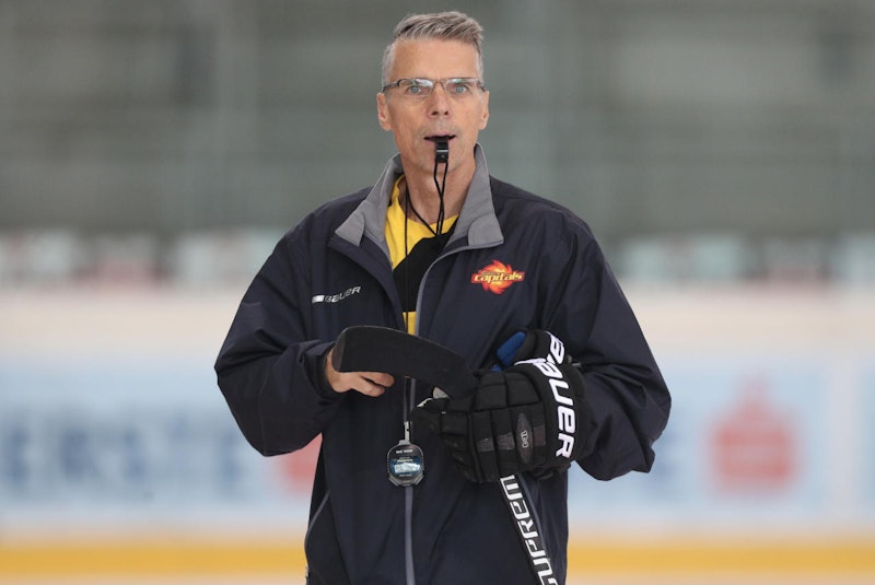 Dave Cameron zeigt den Vienna Capitals wo's langgeht. "Heute" traf den Ex-NHL-Trainer.