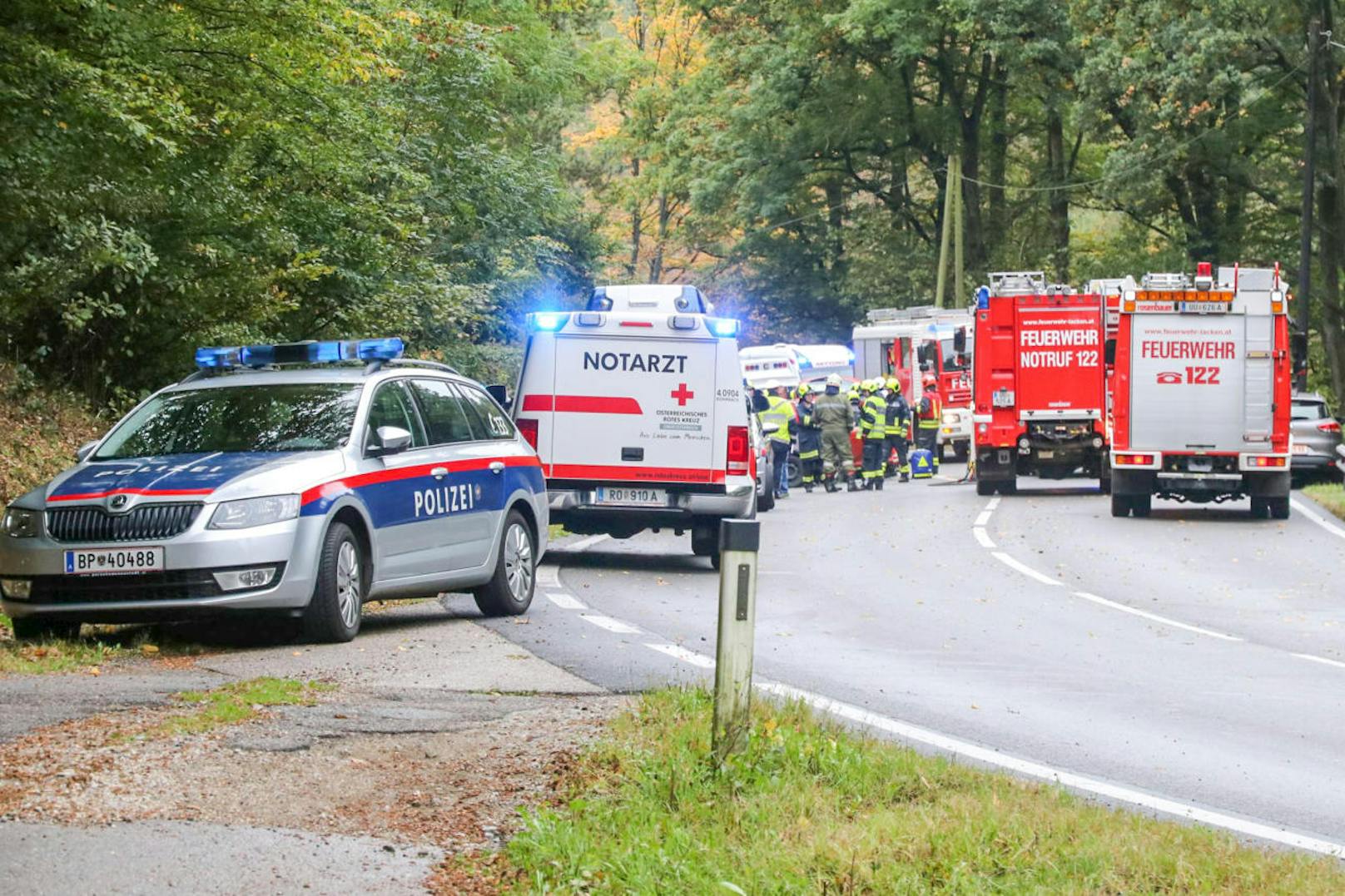 Bei dem Crash wurden sieben Personen, darunter vier Kinder, verletzt.