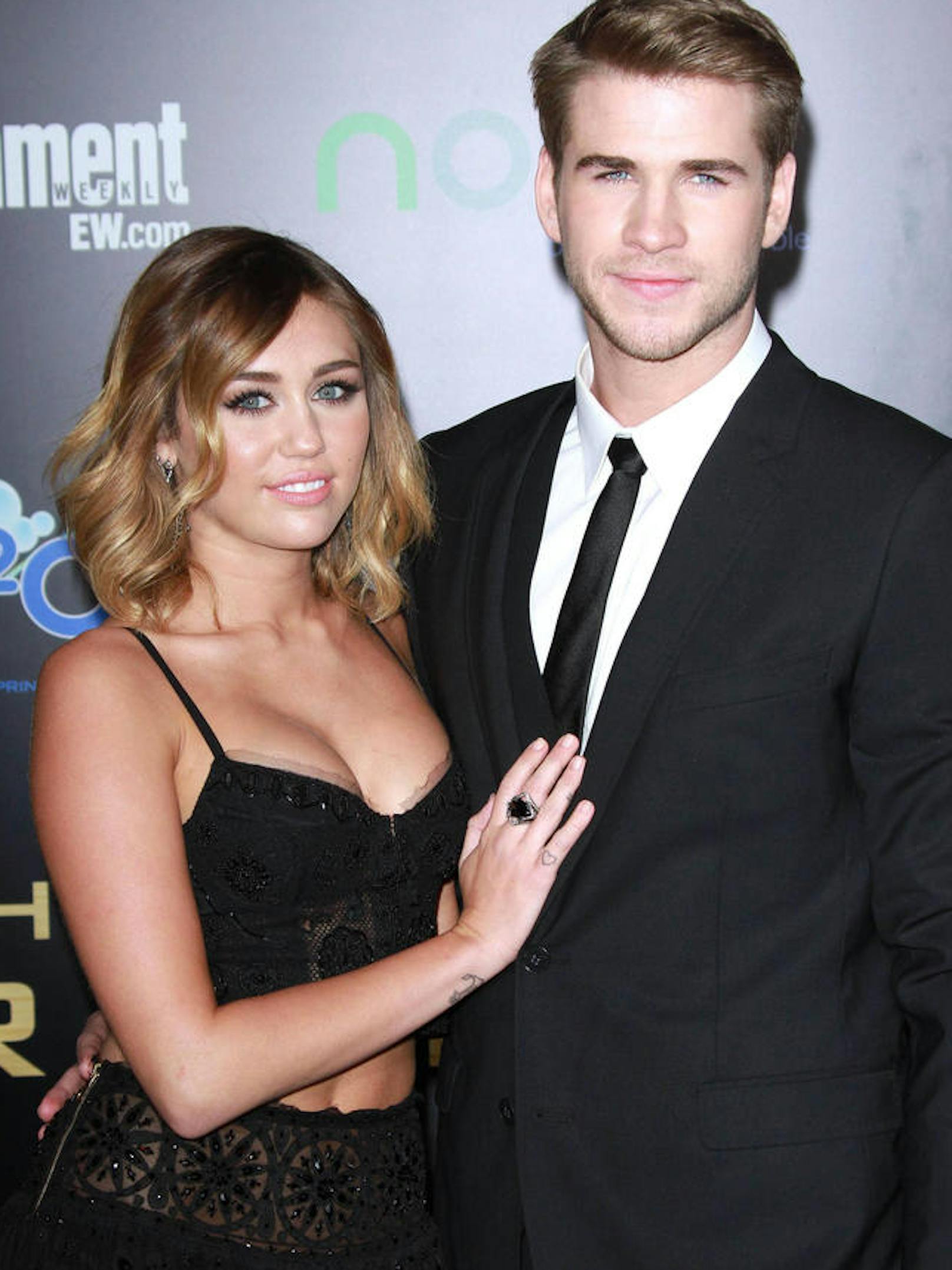 Miley Cyrus und Liam Hemsworth bei der Premiere von "The Hunger Games" in Los Angeles 