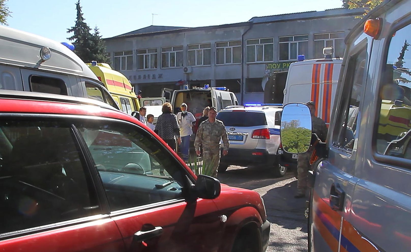 Russische Behörden schließen nach der Explosion einen Terroranschlag nicht aus.