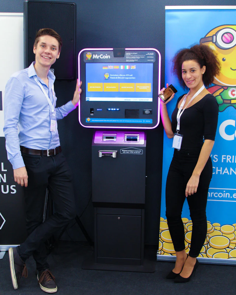 Wirtschaft – Weltweit erster Bitcoin-Automat in einer Bank | Heute.at