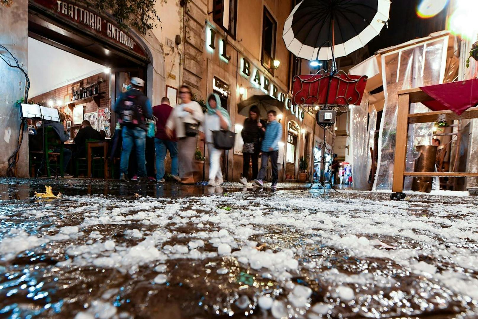Hagelsturm und Überschwemmungen in Rom am Sonntag, 21. Oktober 2018.