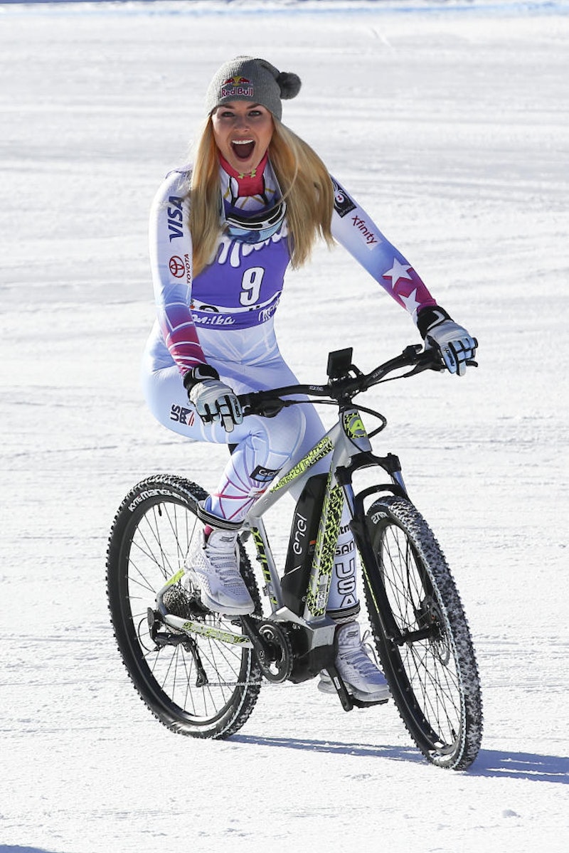 Die Saison begann mit einem Paukenschlag. Lindsey Vonn kündigte an, am Ende des Winters ihre Karriere zu beenden. Letztes Ziel: Der Sieg-Rekord von Ingemar Stenmark. Vier Erfolge fehlten zu Saisonbeginn auf die Bestmarke (86 Siege).