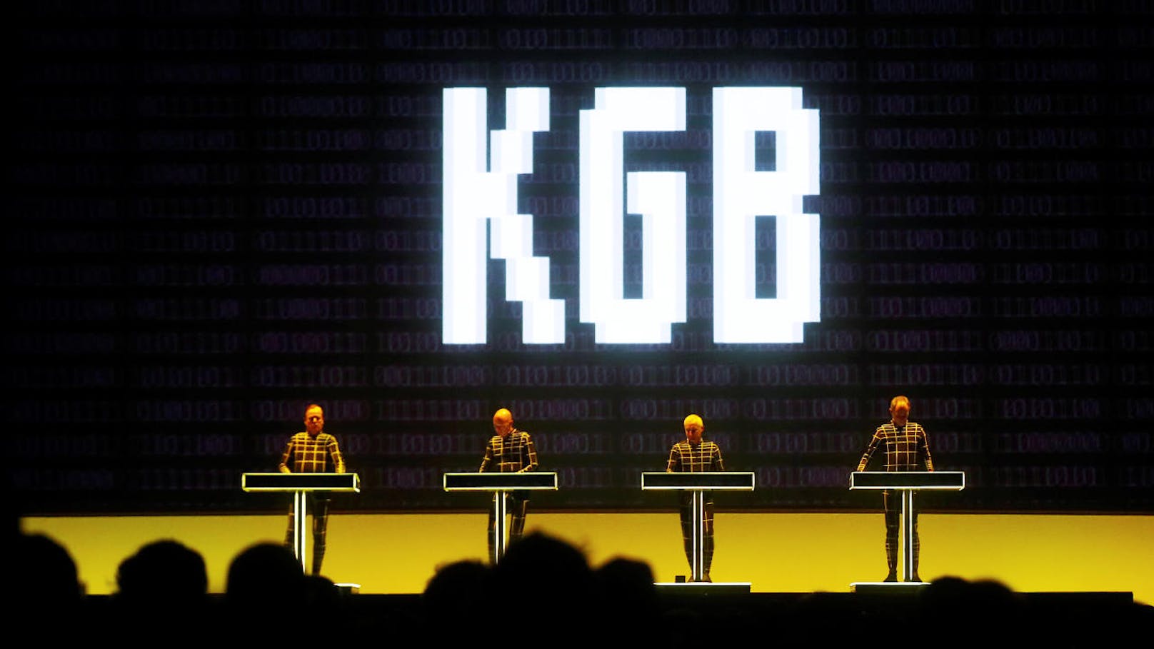 Die Roboter kommen: Am 6. Juli spielen Kraftwerk im Ehrenhof des Schloss Schönbrunn.