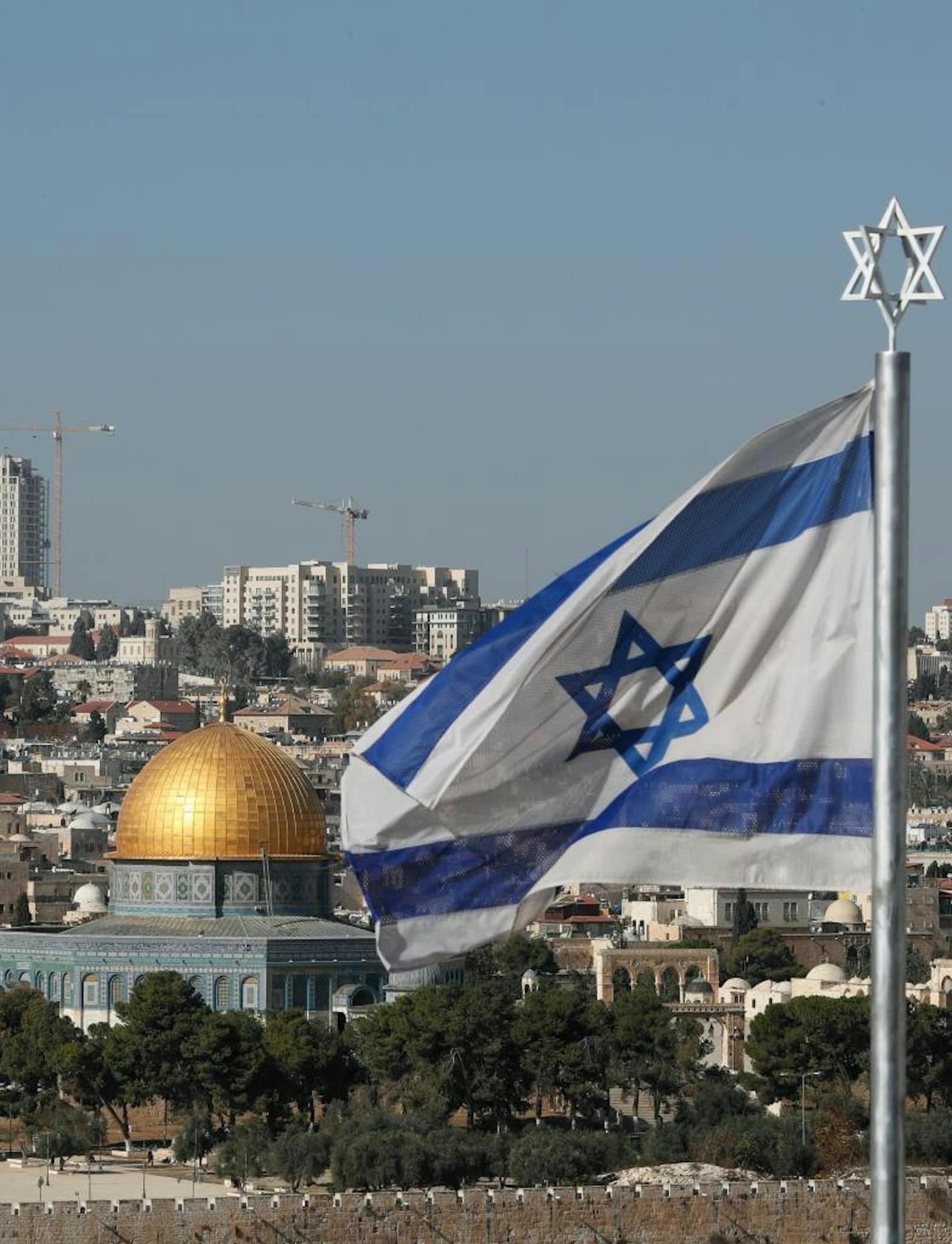 Der Anspruch Israels auf ganz Jerusalem wird international nicht anerkannt. 