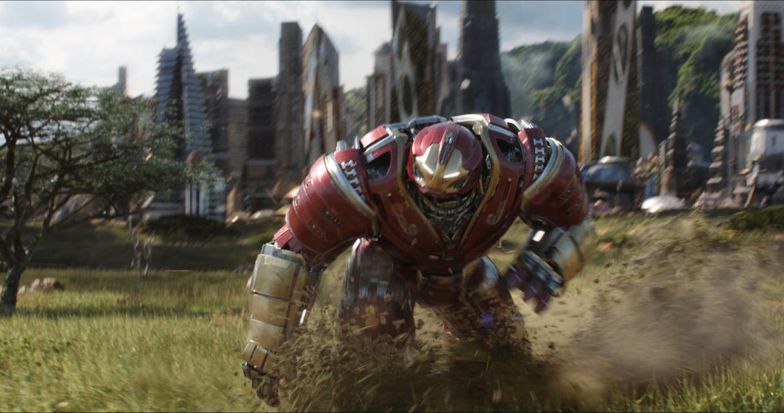 Iron Man in der Hulkbuster-Rüstung. 