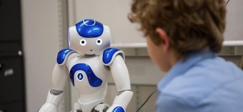 Bislang ist die Beziehung von humanoiden Robotern und Kindern noch wenig untersucht worden.