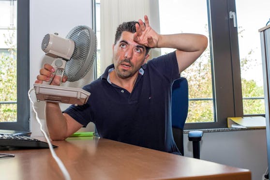 Bei den aktuellen Temperaturen werden Forderungen nach hitzefrei wieder lauter.