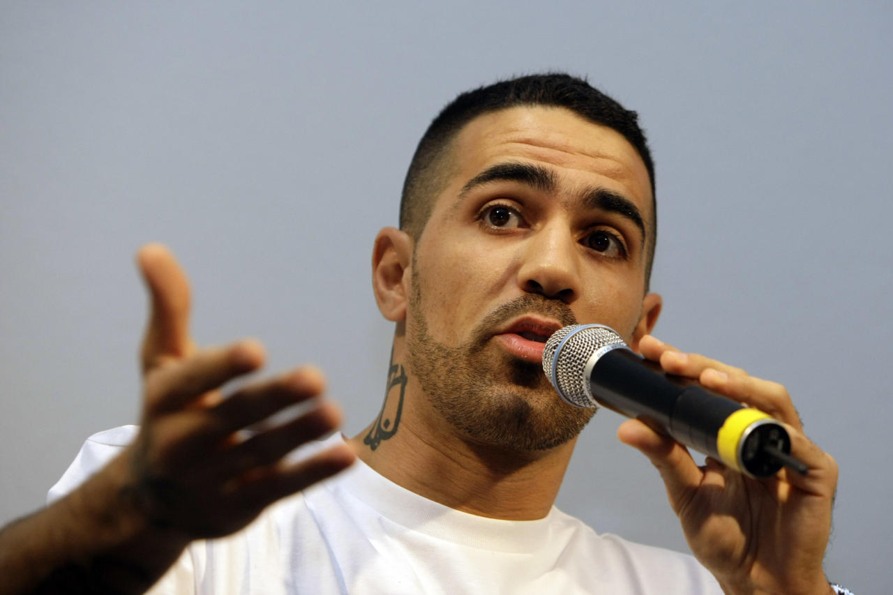 Bushido stellt 2008 sein Buch "Bushido" auf der Frankfurter Buchmesse vor