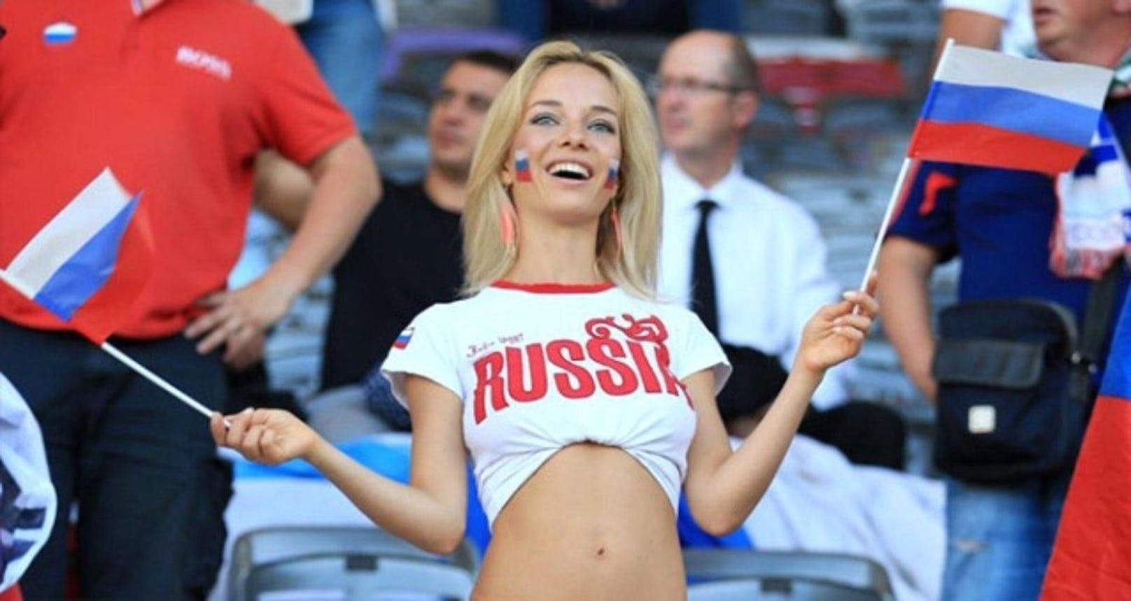 Russische Fans feiern