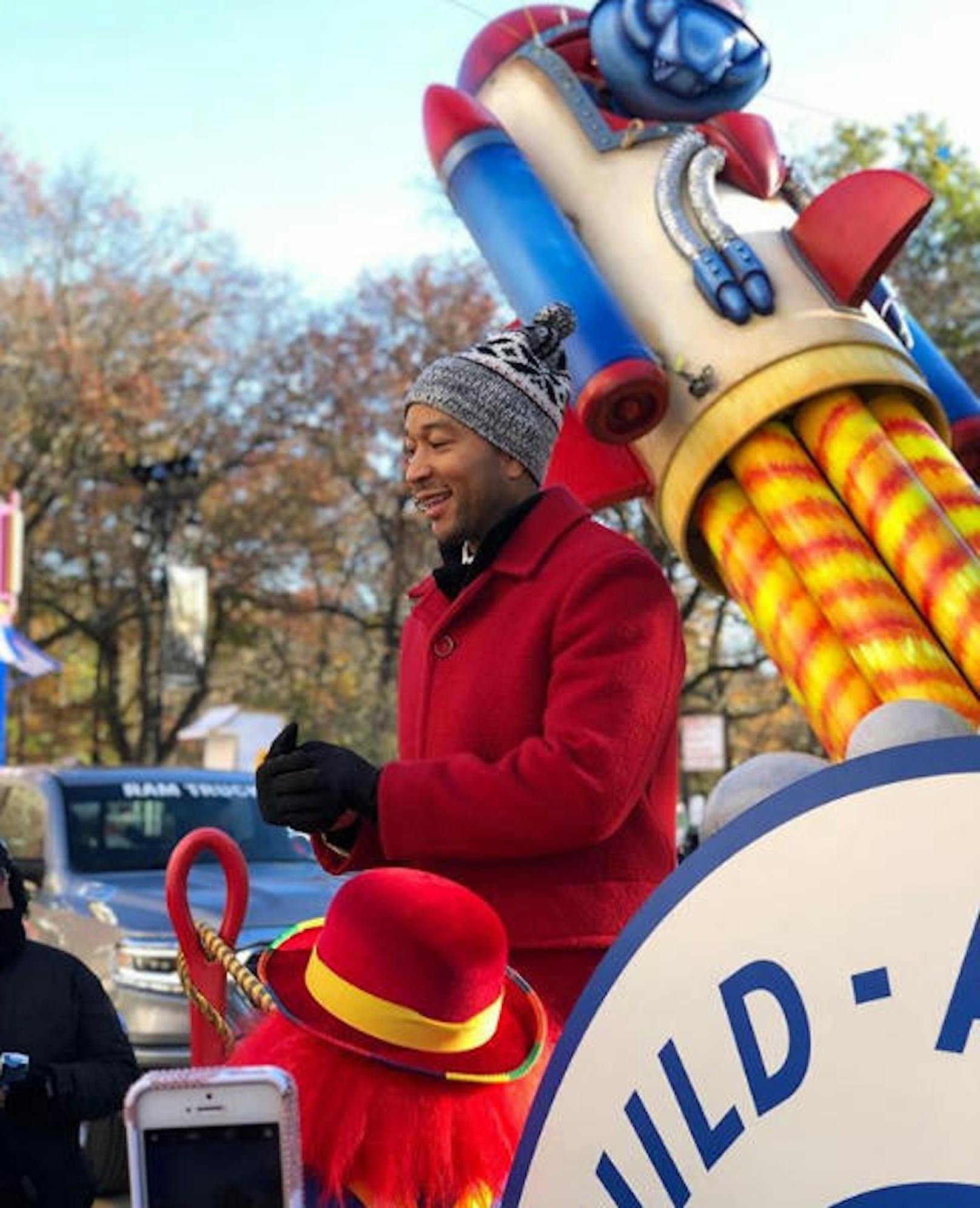 John Legend und Rita Ora traten bei der Macy's Parade zu Thanksgiving in New York auf. Doch die beiden haben nicht live gesungen.