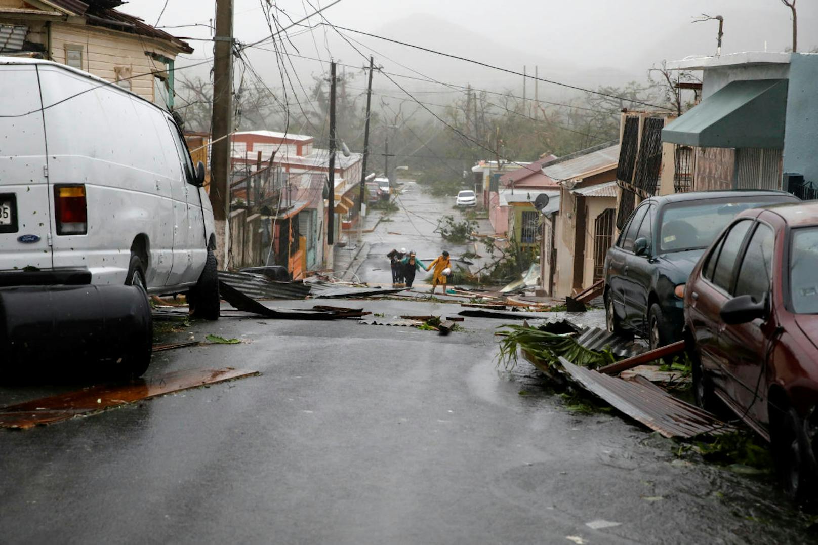 <b>20. September 2017:</b> Die sonst so paradiesischen Karibikinseln wurden vom bereits dritten Monster-Wirbelsturm innerhalb von zwei Wochen getroffen. <b>Hurrikan Maria</b> wütete in San Juan, Puerto Rico und hinterließ große Schäden. 

<b>Mehr Infos:</b> <a href="https://www.heute.at/welt/news/story/-Katastrophal---Hurrikan--Maria--erreicht-Stufe-5-51466964" target="_blank">"Katastrophal": Hurrikan "Maria" hat höchste Stufe</a>