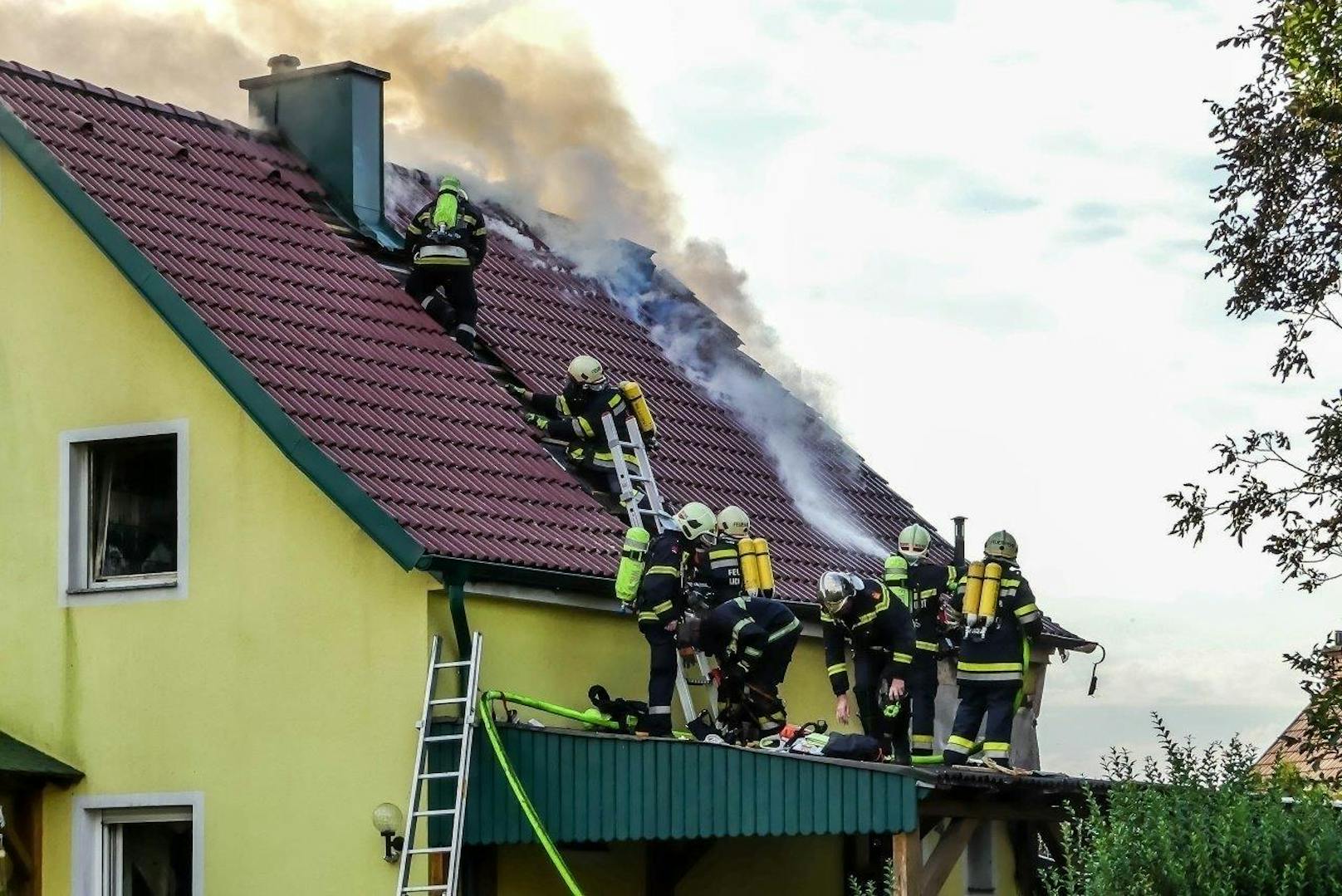 Fünf Feuerwehren standen im Einsatz.