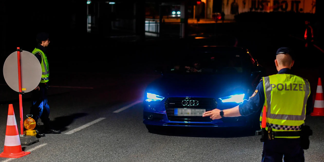 Am Sonntag (8. Juli 2018) um 0:00 Uhr begannen die Beamten der Polizei mit Unterstützung durch Soldaten des Bundesheeres mit den Kontrollen am Brenner, Autobahn wie Bundesstraße.