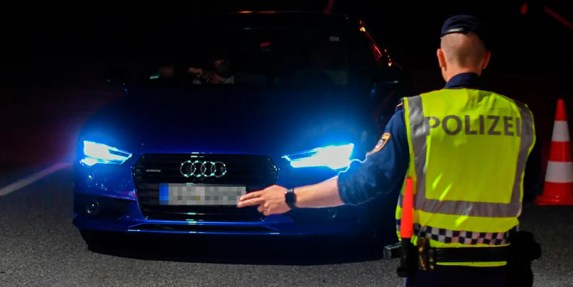 Am Sonntag (8. Juli 2018) um 0:00 Uhr begannen die Beamten der Polizei mit Unterstützung durch Soldaten des Bundesheeres mit den Kontrollen am Brenner, Autobahn wie Bundesstraße.
