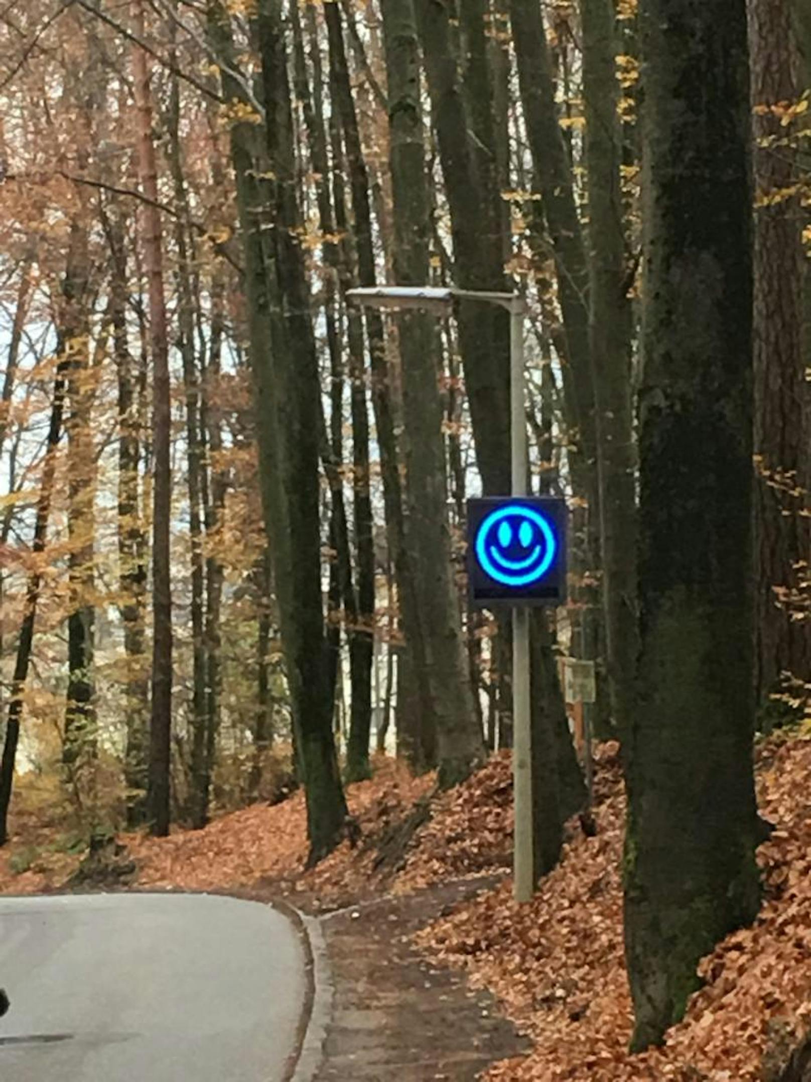 In der Pachmayrstraße in Urfahr werden "brave" Autofahrer angelächelt.