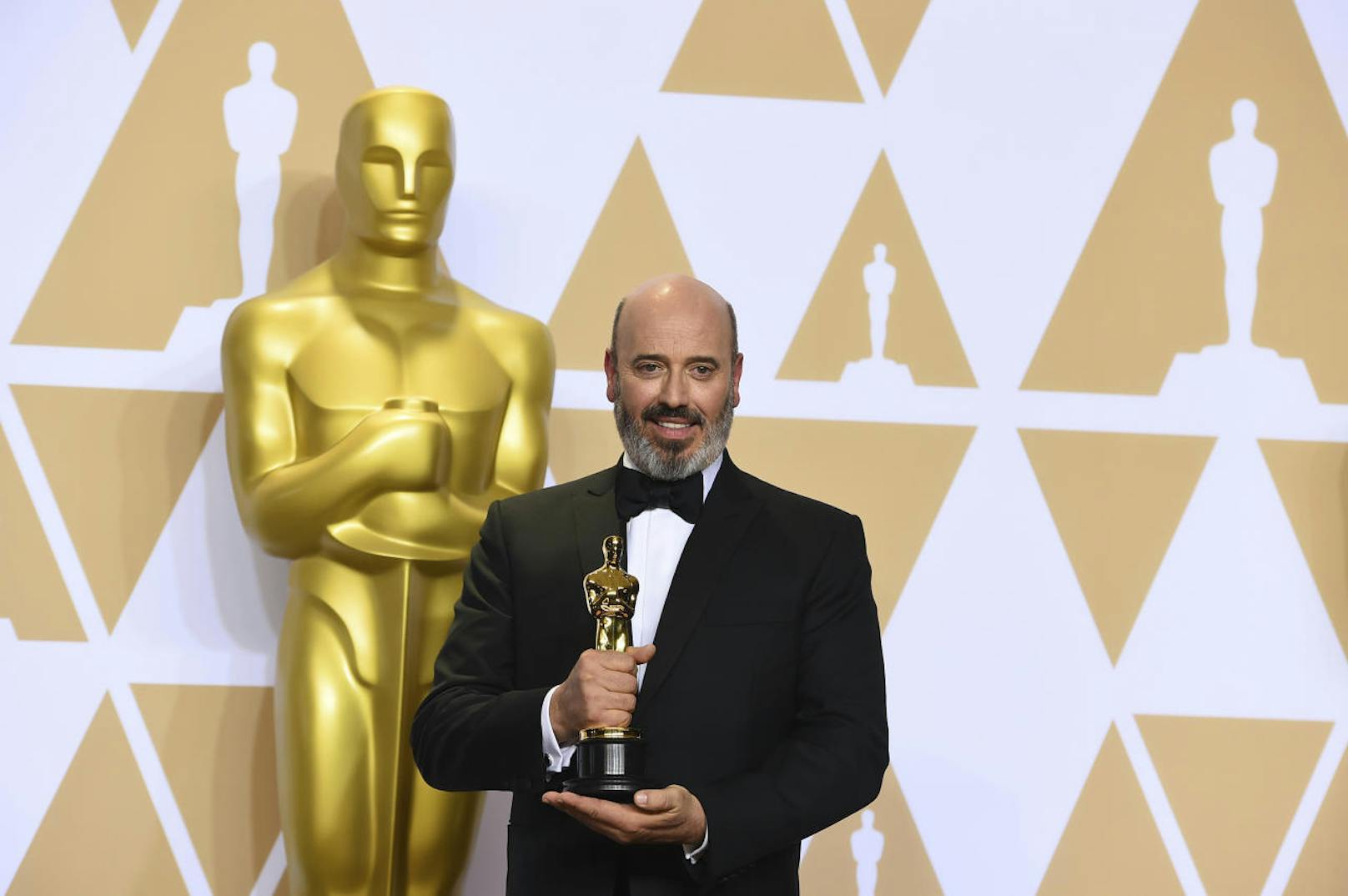 <b>Bestes Kostümdesign:</b> Mark Bridges gewinnt einen Oscar für seine Arbeit an <b>"Der seidene Faden"</b>.